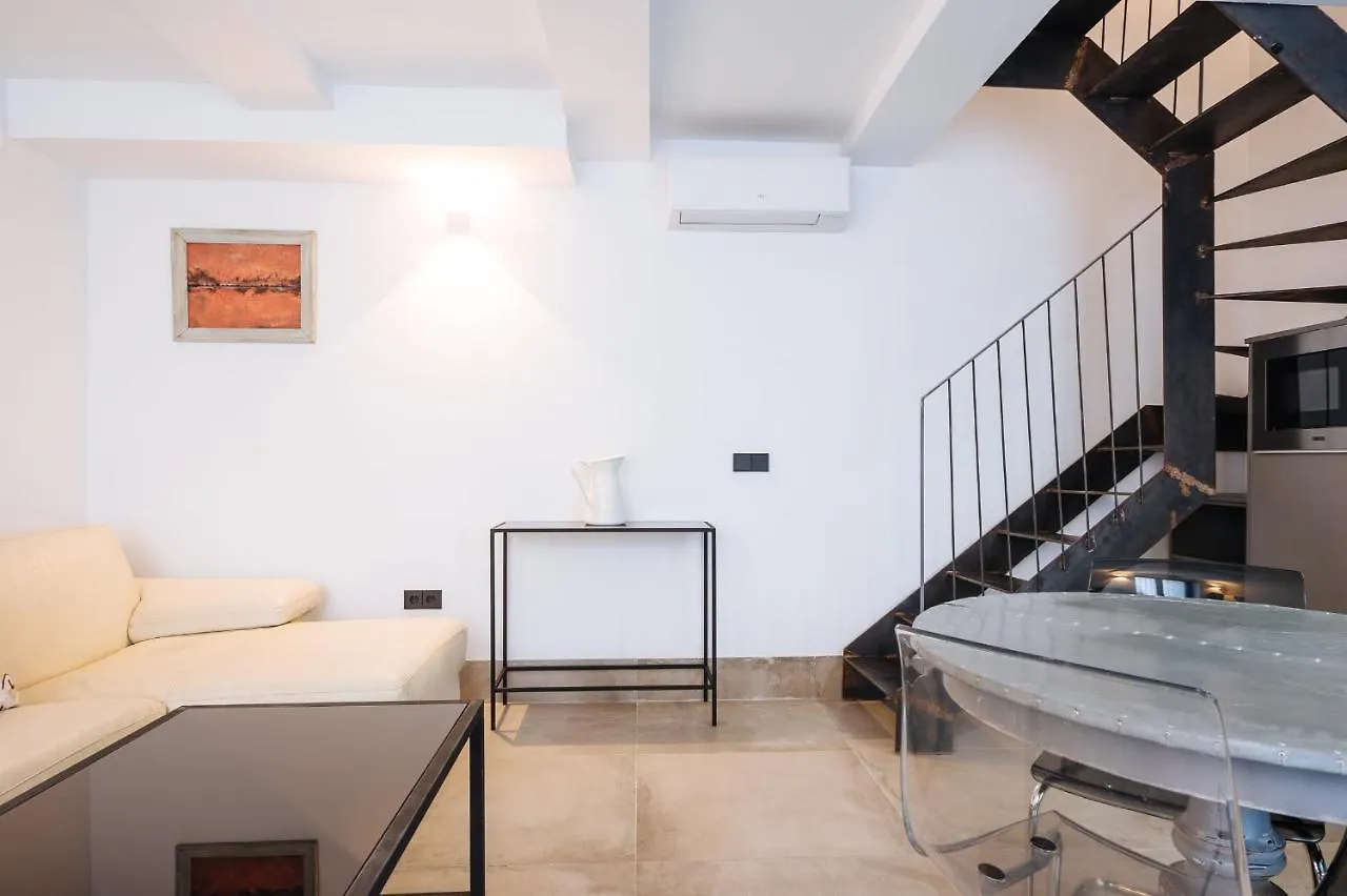 Apartamentos Montevideo 6 Seville 0*,