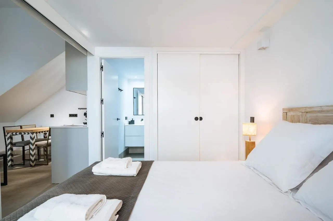 Apartamentos Montevideo 6 Seville 0*,  Spain